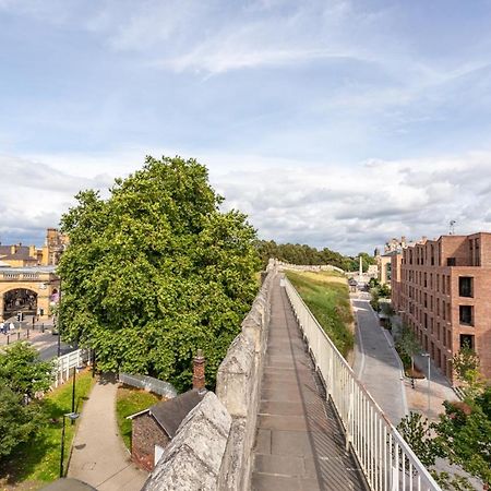 Luxury 2 Bedroom Apartment With Free Parking In The Heart Of York Luaran gambar