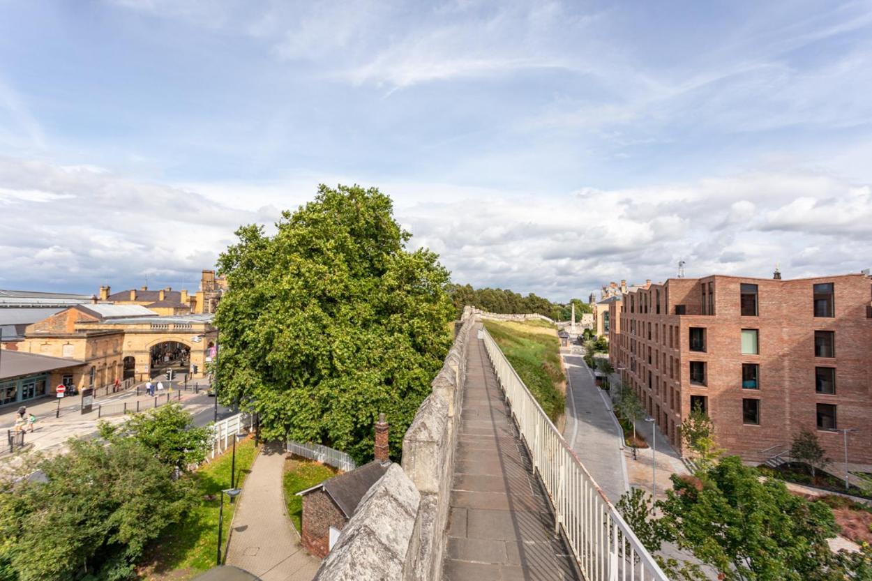 Luxury 2 Bedroom Apartment With Free Parking In The Heart Of York Luaran gambar
