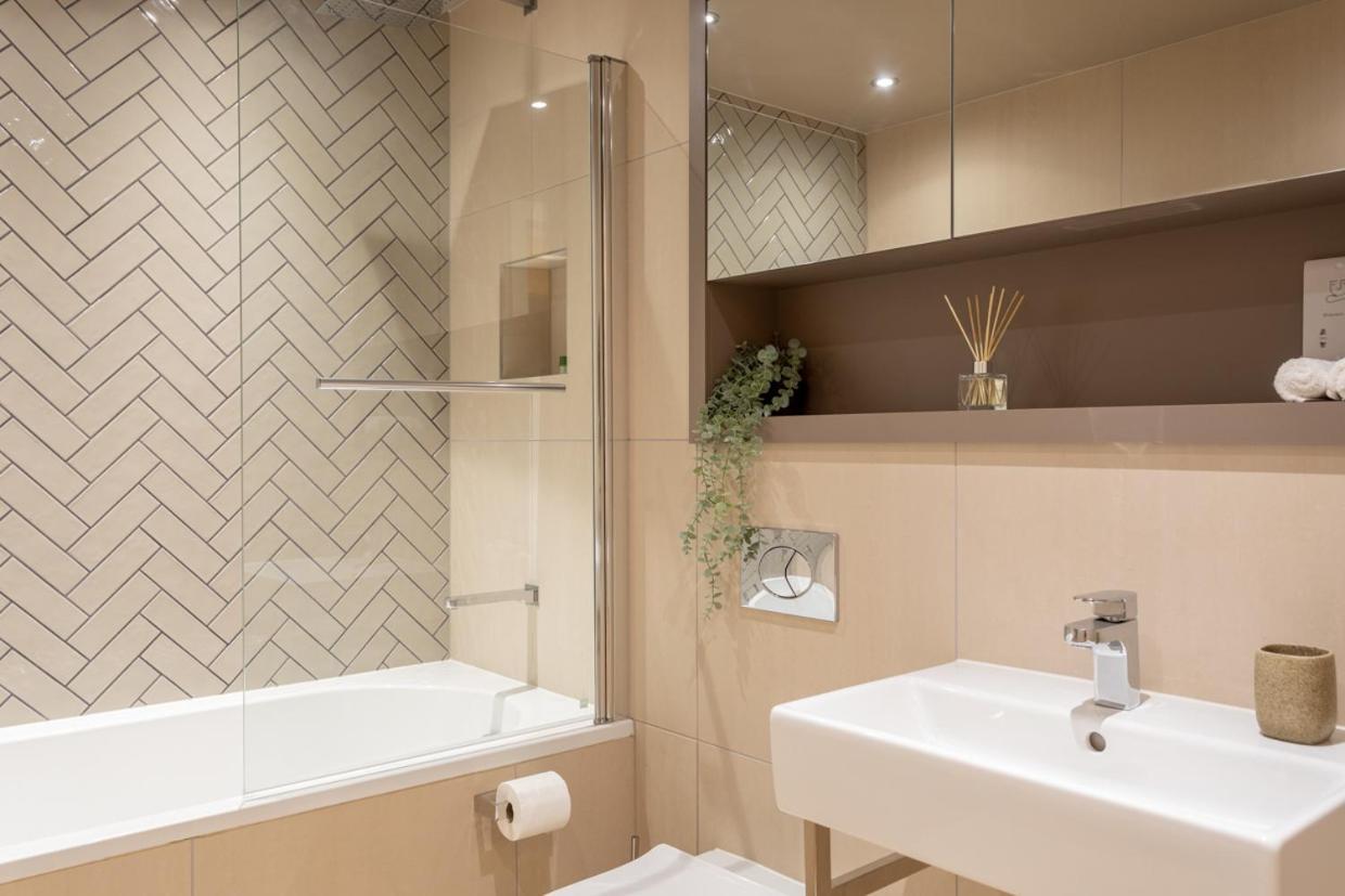 Luxury 2 Bedroom Apartment With Free Parking In The Heart Of York Luaran gambar